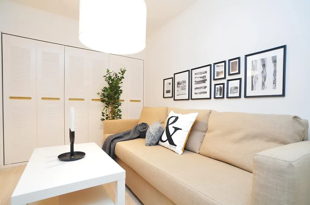 Bijou Suites Zero Osaka Apartment